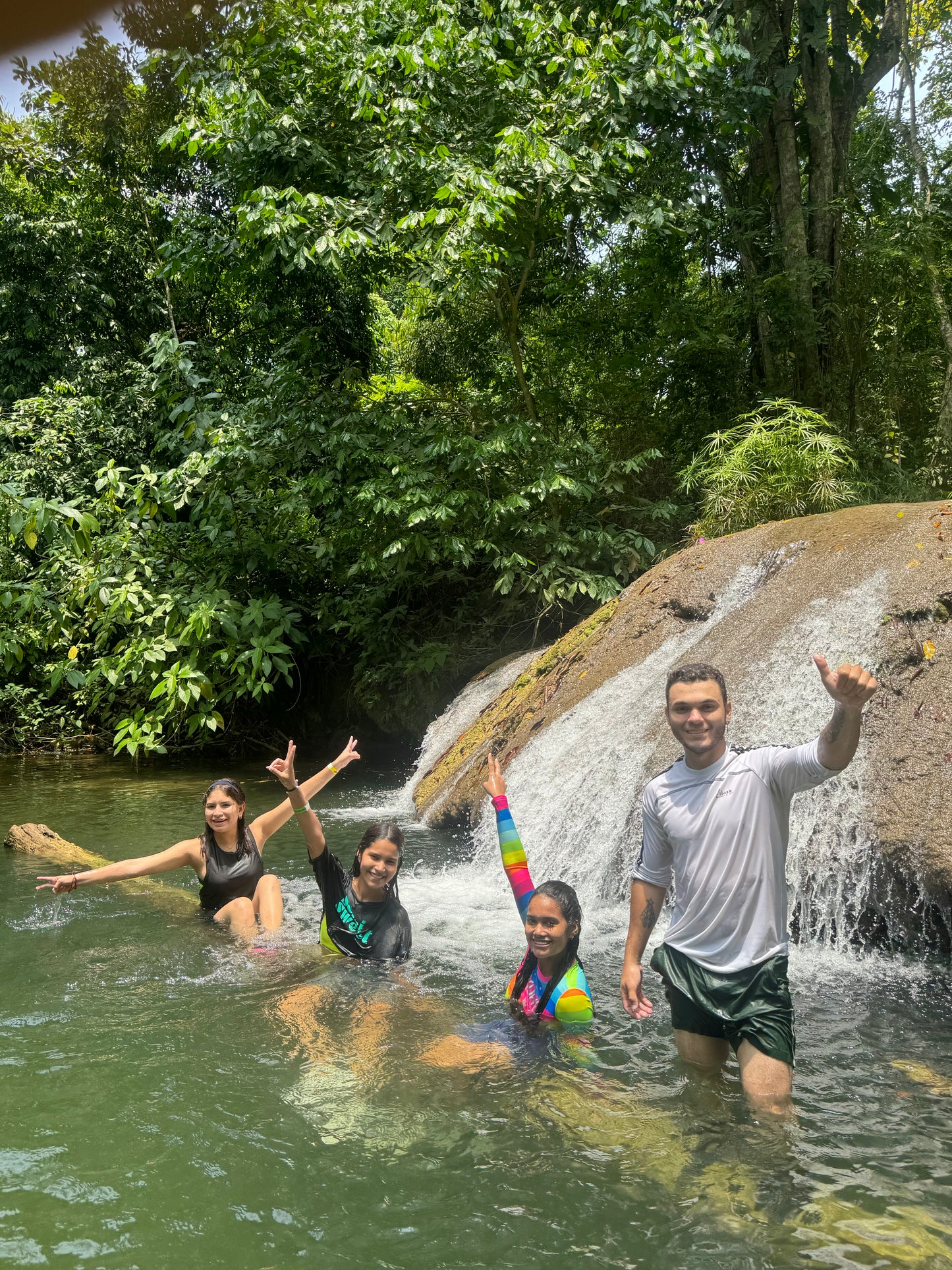 Senderismo a Cascada 7 Pisos