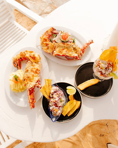 Pool Day Mochima Lodge