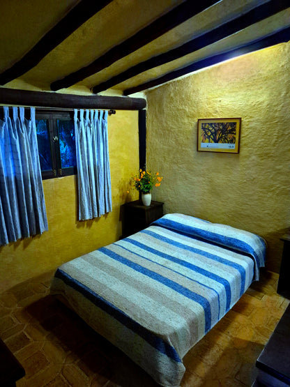 Agroposada Jacaranda - Noche de Hospedaje