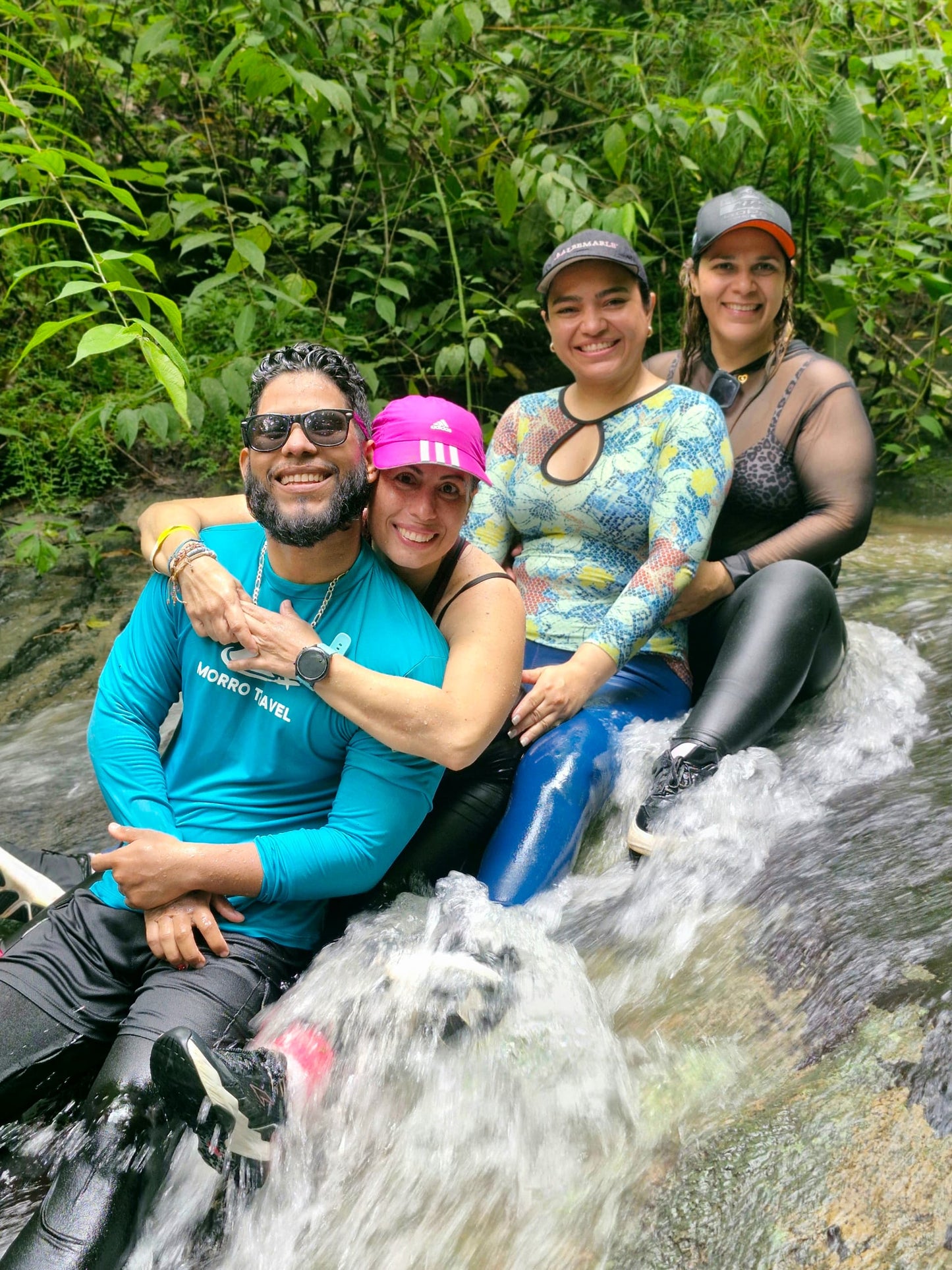 Senderismo a Cascada La Neverita 🏞️