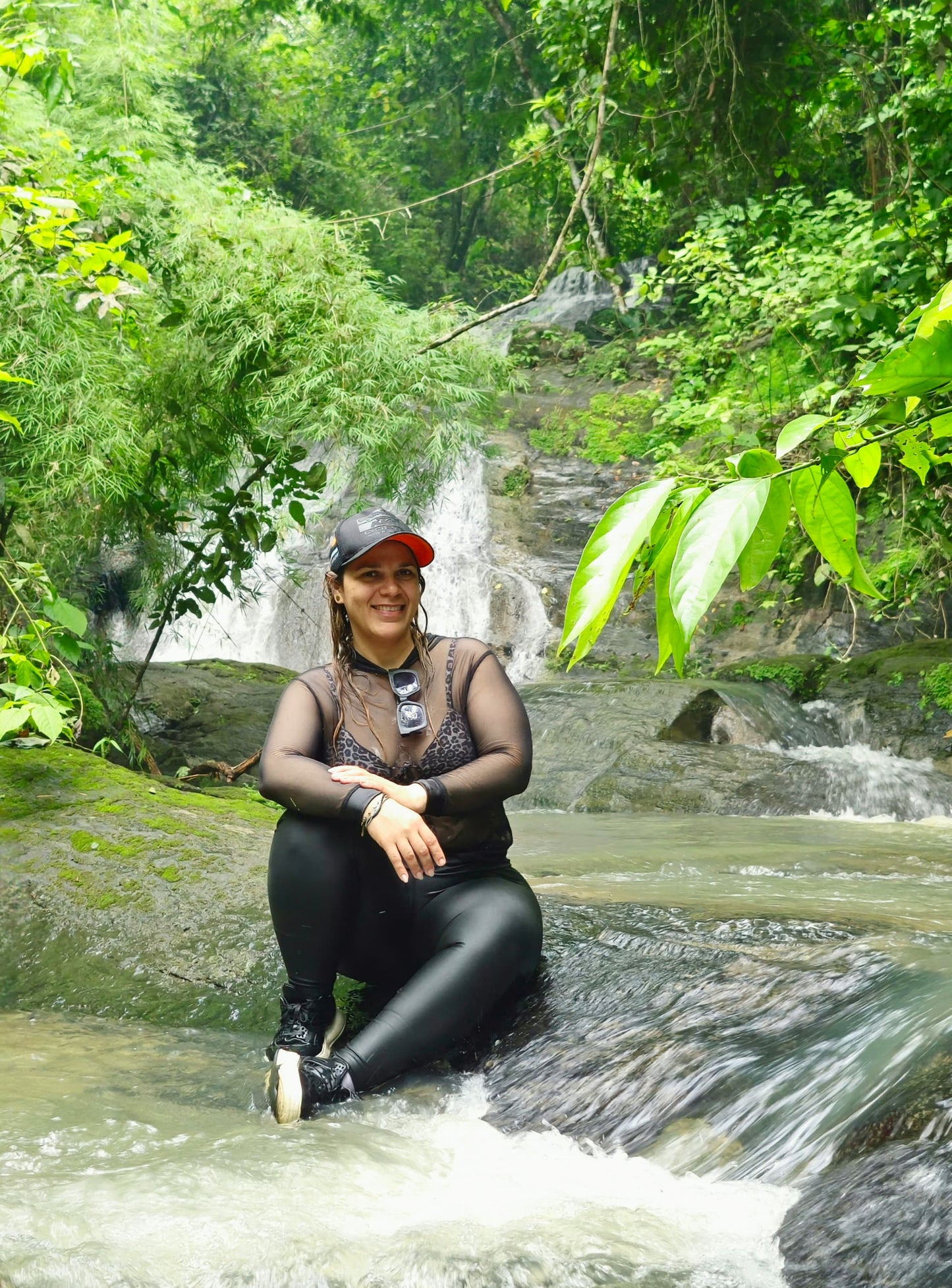 Senderismo a Cascada La Neverita 🏞️