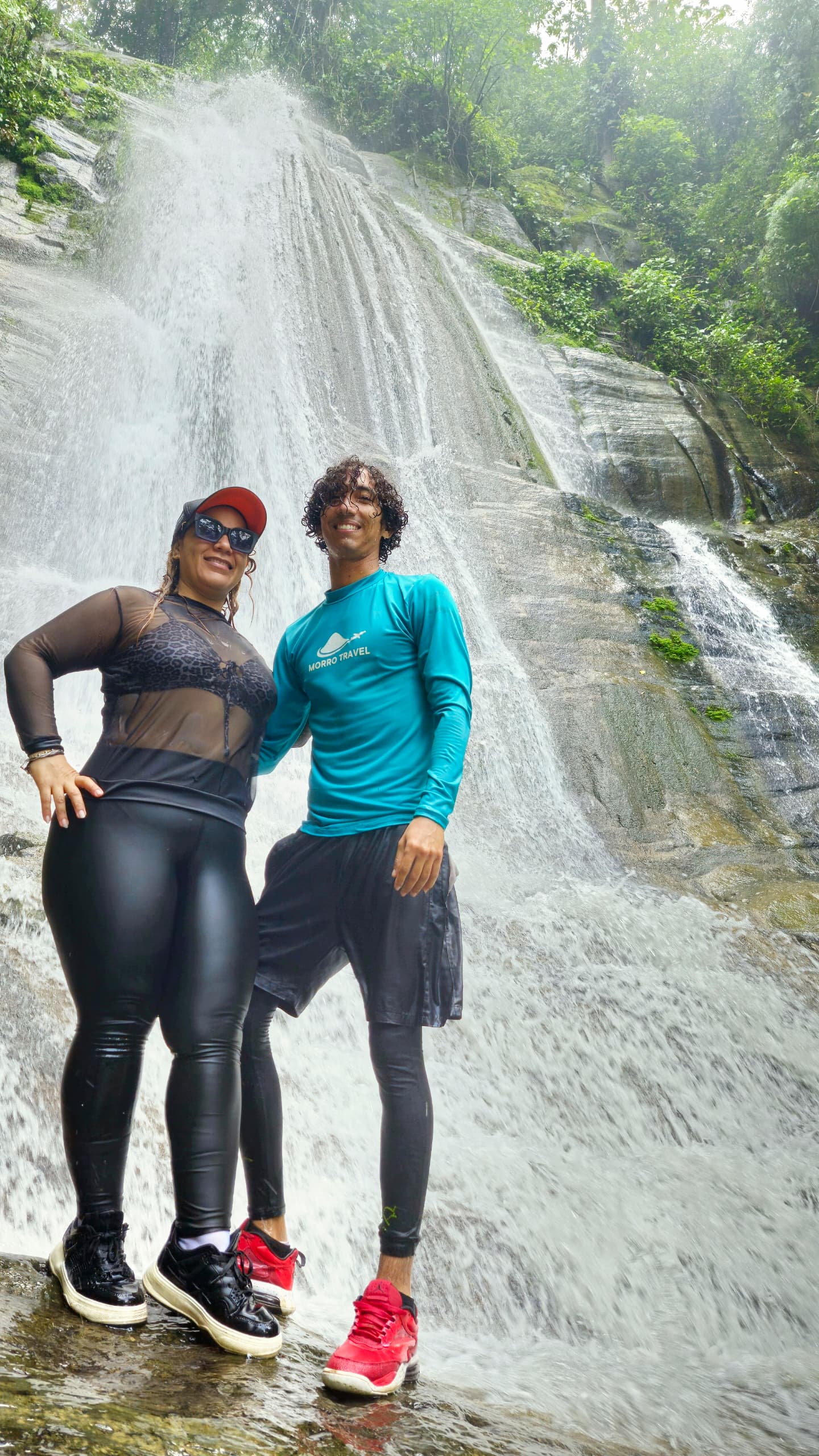 Senderismo a Cascada La Neverita 🏞️